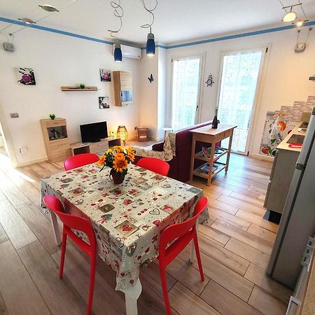 Butterfly Apt In Suna With Garage Verbania Buitenkant foto