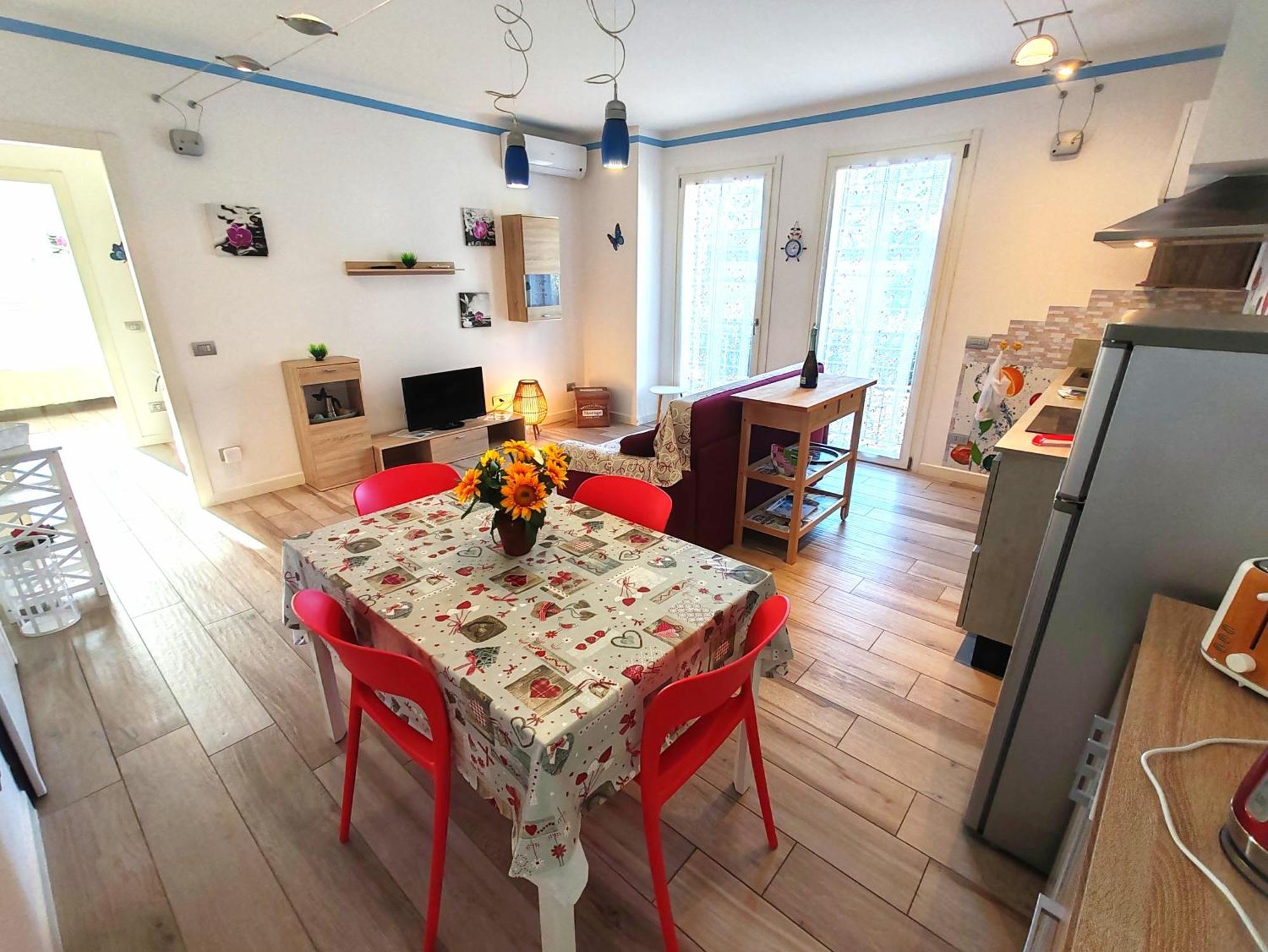 Butterfly Apt In Suna With Garage Verbania Buitenkant foto